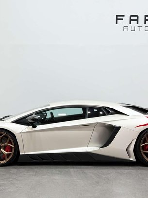 Lamborghini Aventador 6.5 V12 LP 750-4 Superveloce Coupe 2dr Petrol ISR 4WD Euro 6 (750 bhp) 1