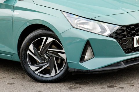 Hyundai i20 T-GDI SE CONNECT MHEV 12