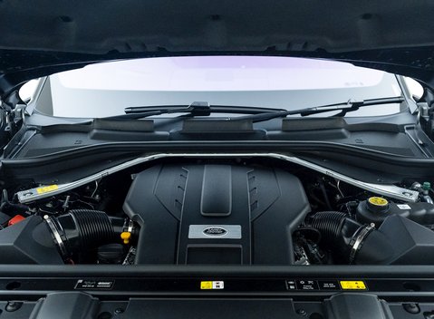 Land Rover Range Rover P530 Autobiography LWB 32