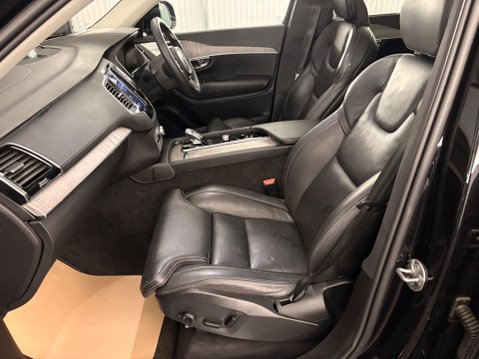 Volvo XC90 2.0h T8 Recharge 18.8kWh Ultimate Bright Auto 4WD Euro 6 (s/s) 5dr 4