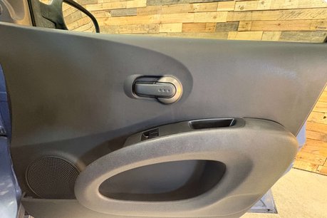 Nissan MICRA 1.2 16v SE Hatchback 5dr Petrol Automatic (161 g/km, 79 bhp) 35