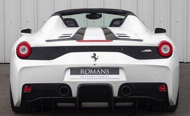 Ferrari 458 Speciale Aperta 5