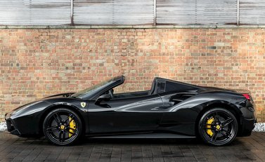 Ferrari 488 Spider 2