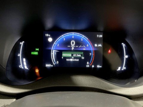 Toyota Yaris 1.5 VVT-h Design Hatchback 5dr Petrol Hybrid E-CVT Euro 6 (s/s) (116 ps) 14