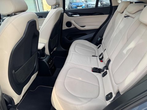 BMW X1 SDRIVE20I XLINE 45