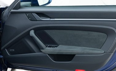 Porsche 911 Carrera GTS (992) 19