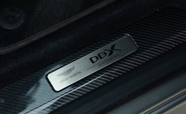 Aston Martin DBX 707 28