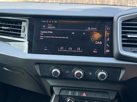 Audi A1 SPORTBACK TFSI SPORT 12