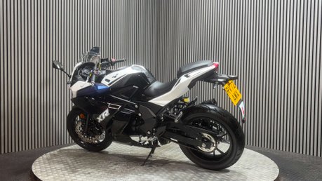 Lexmoto LXR 2023 1K 125CC SPORTS BIKE 1 OWNER LONG MOT 5