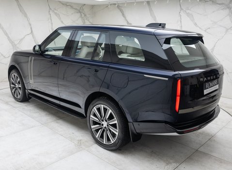 Land Rover Range Rover P550e AUTOBIOGRAPHY 12