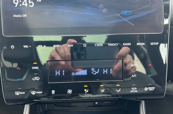 Hyundai TUCSON 1.6h T-GDI ULTIMATE AUTO PETROL HYBRID 43