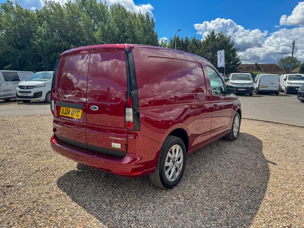 Ford Transit Connect SWB L1H1 [SOLD SM] Low Roof Limited Air Con Alloys Cam Nav EURO 6 6