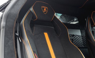 Lamborghini Aventador SVJ LP 770-4 15