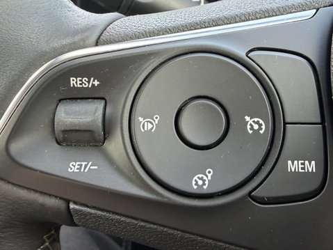 Vauxhall Grandland 1.2 Turbo GS Line 5dr 30
