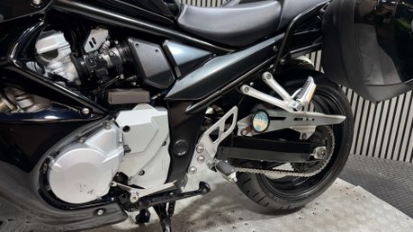 Suzuki Bandit 1250 2009 ONLY 16K FULL LUGGAGE MOT JUNE 2027 TOURER BIKE 30