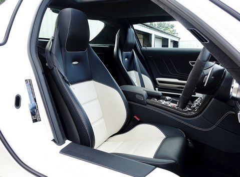 Mercedes-Benz SLS AMG 11