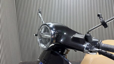 Piaggio Vespa Primavera 2021 9K LONG MOT SERVICED 125CC LEARNER LEGAL SCOOTER 23