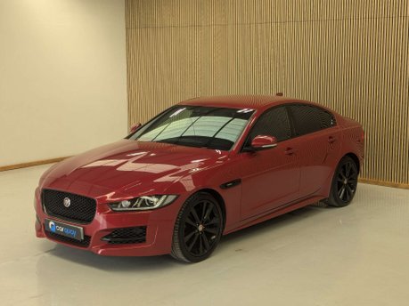 Jaguar XE 2.0 XE R-Sport i Auto 4dr 9