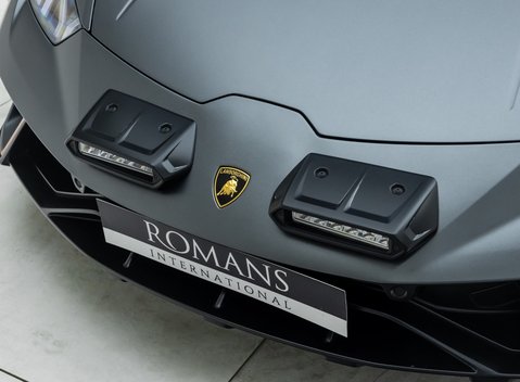 Lamborghini Huracan STERRATO 27