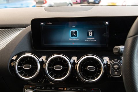 Mercedes-Benz GLA Class GLA 200 AMG LINE EXECUTIVE 29