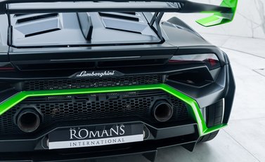 Lamborghini Huracan STO 26