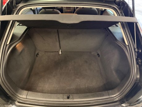 Audi A3 1.6 TDI SE Sportback S Tronic Euro 5 (s/s) 5dr 28