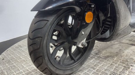Direct Bikes Milan DB125 2024 125CC PROJECT 10
