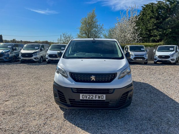 Peugeot Expert MWB L2H1 Low Roof Premium Air Con Sensors EURO 6 NO VAT 3