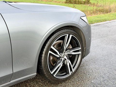 Volvo V90 2.0 D4 R-Design Auto Euro 6 (s/s) 5dr 20