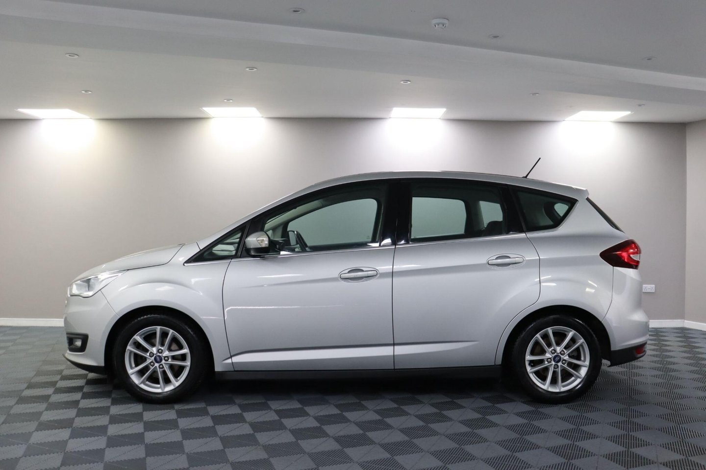 2018 Ford C-MAX — image 14