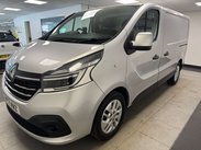 Renault Trafic 2.0 Trafic SL28 Sport Energy dCi 6