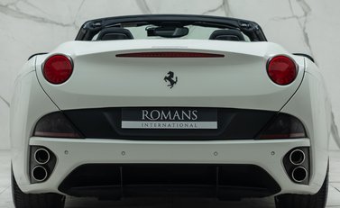 Ferrari California 30 11
