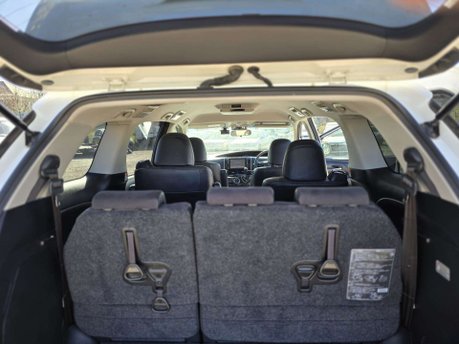 Toyota Estima Auto+Petrol+LowMiles+7Seater 35