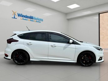 Ford Focus 2.0 TDCi ST-3 Euro 6 (s/s) 5dr