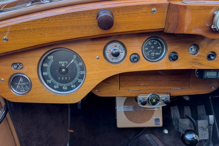 Alvis 4.3 Litre Short Chassis Concealed Drophead Coupe by Whittingham and Mitchel 17