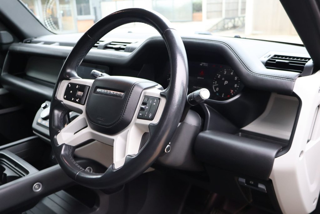 Land Rover Defender 110 P300 SE STYLED BY SEEKER FACTORY MATT FINISH HUGER SPEC  13