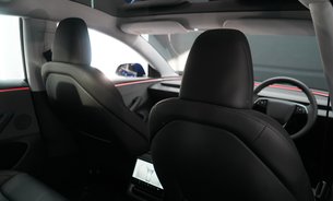 Tesla Model 3 RWD "Highland" c300 Mile Range Vented Seats GROK AI Assistant 1 Owner VAT Q 19