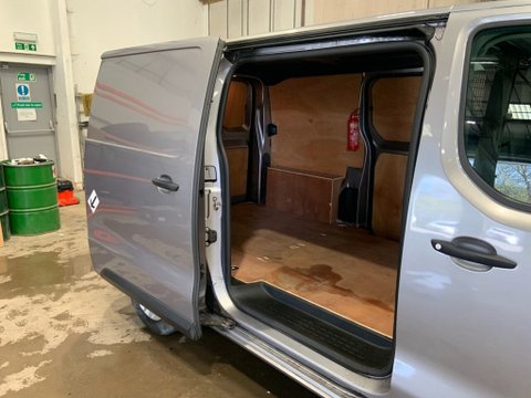 Toyota Proace L2 ICON CRC 14