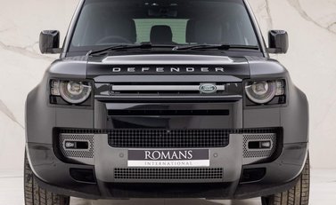 Land Rover Defender V8 CARPATHIAN EDITION 17