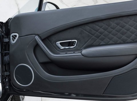 Bentley Continental Supersports Convertible 24