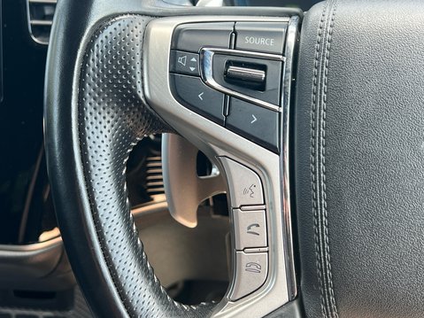 Mitsubishi Outlander PHEV DYNAMIC 26