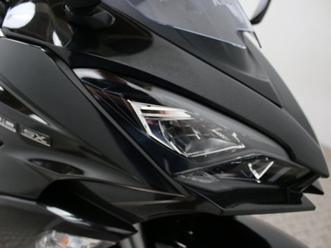 Kawasaki Z1000 SX ZX 1000 WJF 25