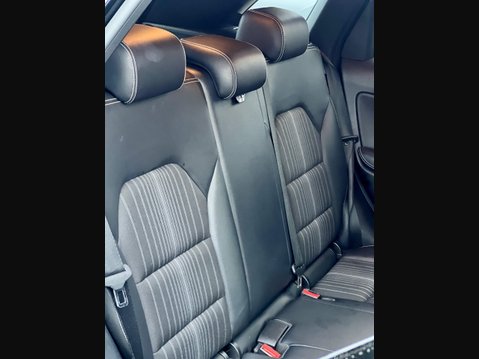 Mercedes-Benz B Class 1.7 B180 BlueEfficiency Sport 5dr 19