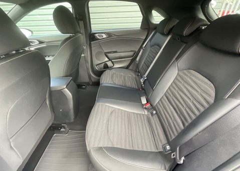 Kia Ceed 1.5 T-GDi GT-Line 17