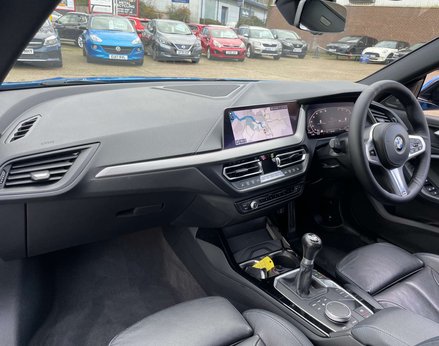 BMW 2 Series 1.5 218I M Sport 4dr 27