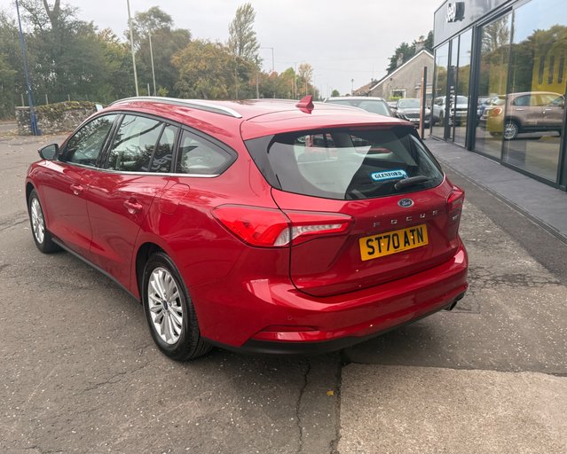 Ford Focus TITANIUM EDITION MHEV