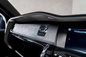 Rolls-Royce Cullinan V12. DYNAMIC PACKAGE. ACTIVE CRUISE. SHOOTING STAR HEADLINER. HUD 53