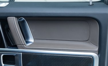 Mercedes-Benz G Class G63 AMG CARBON EDITION 30