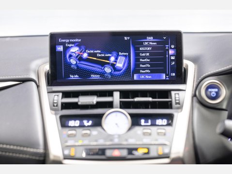 Lexus NX 2.5 300h GPF Premium SUV 5dr Petrol Hybrid E-CVT 4WD Euro 6 (s/s) (197 ps) 57