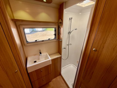 Bailey Unicorn Seville  22